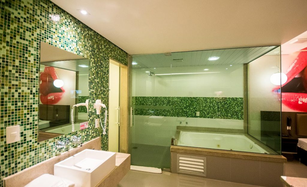 Conheça nossa suíte Hidro Vitara Motel