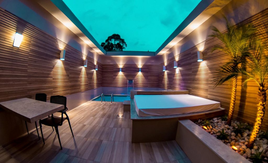 Conheça nossa suíte Acqua Premium Vitara Motel
