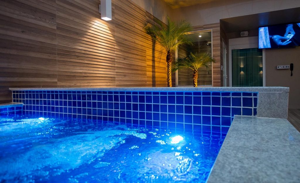 Conheça nossa suíte Acqua Premium Vitara Motel